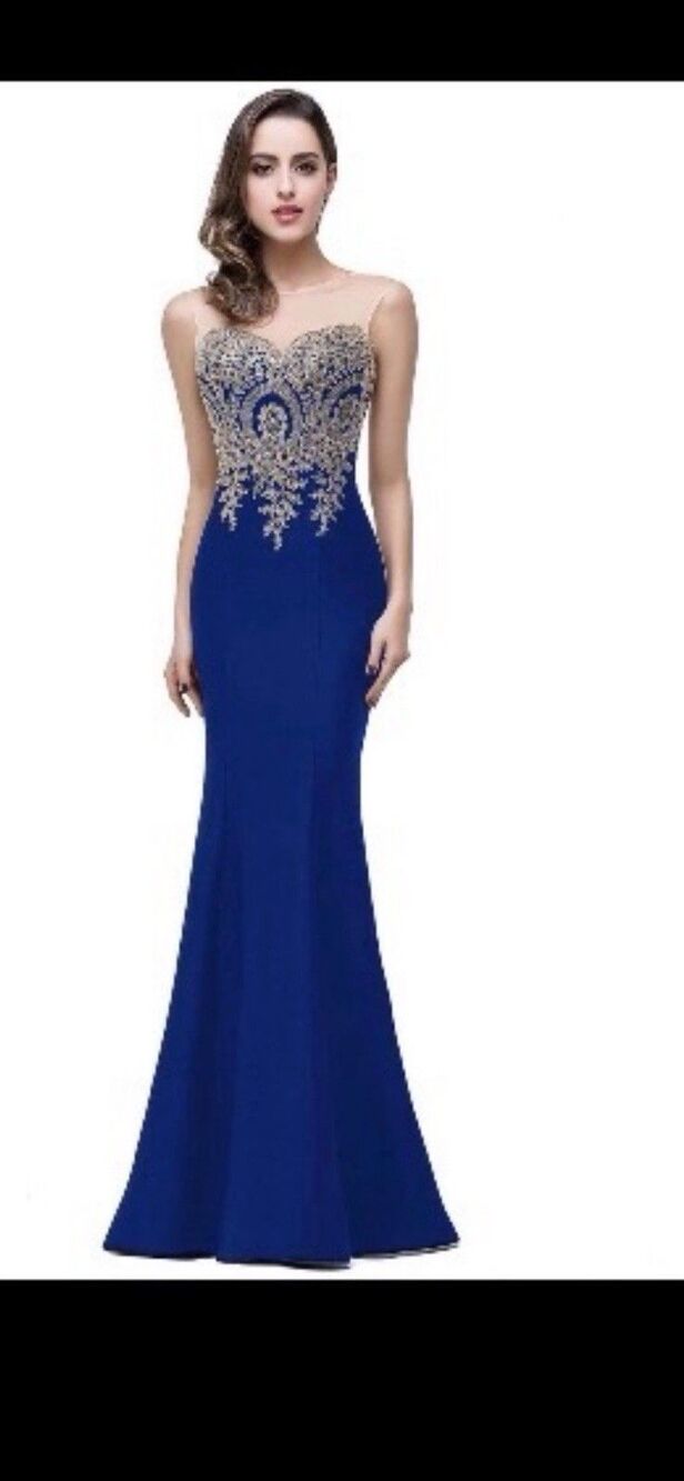BabyOnline Blue Embroidered Size M (6-8)  Gown